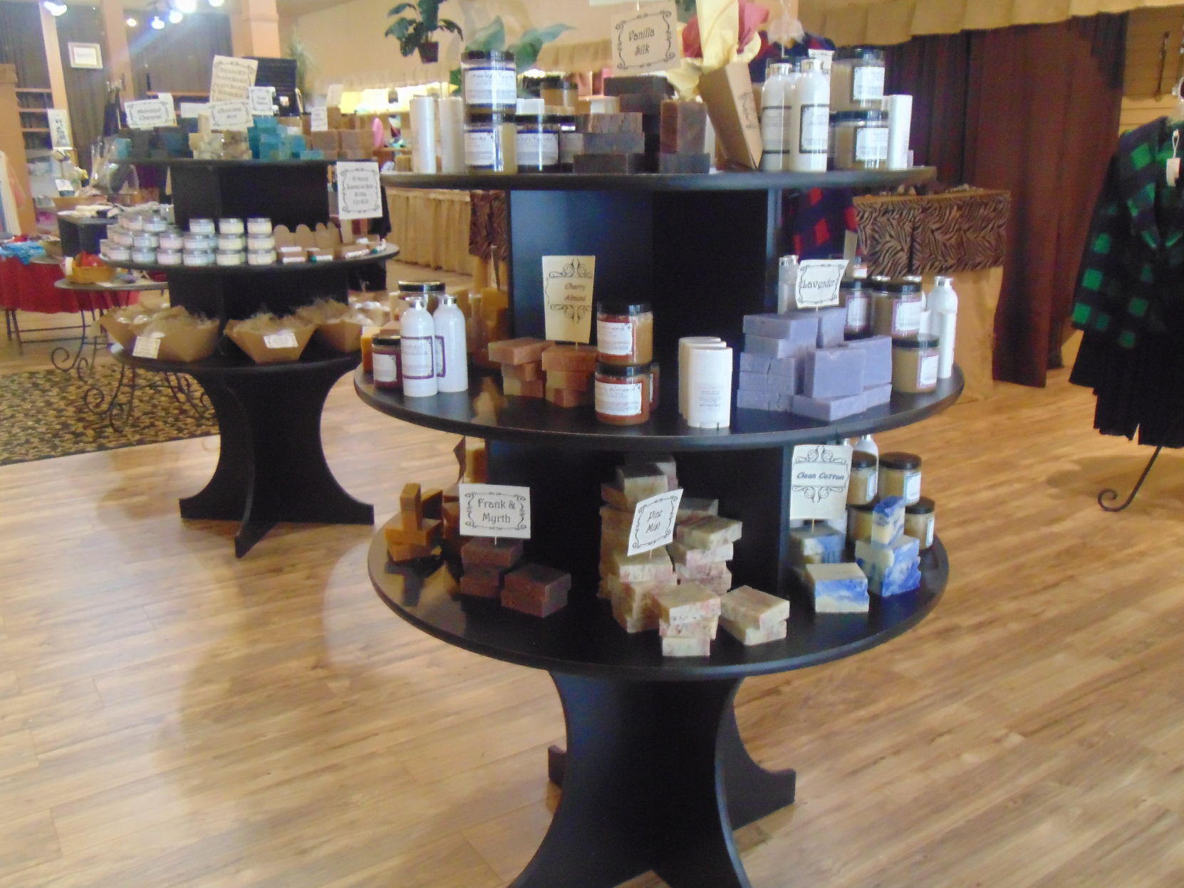 Small Business Saturday (17).JPG